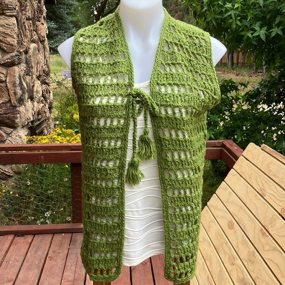 Vintage avocado Green Crochet Open Vest with tie size M/ L 1970’s true vintage